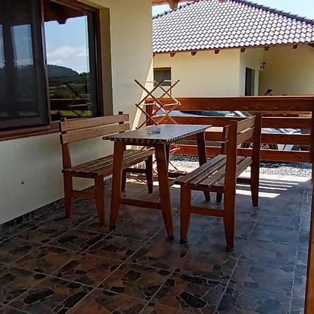 Betula Apartman Sovata Buitenkant foto